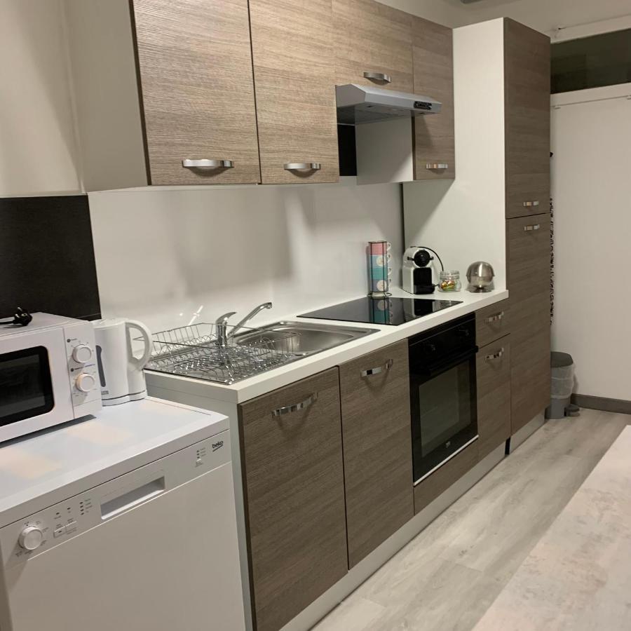 3 , Proche De Toutes Commodités Appartement *