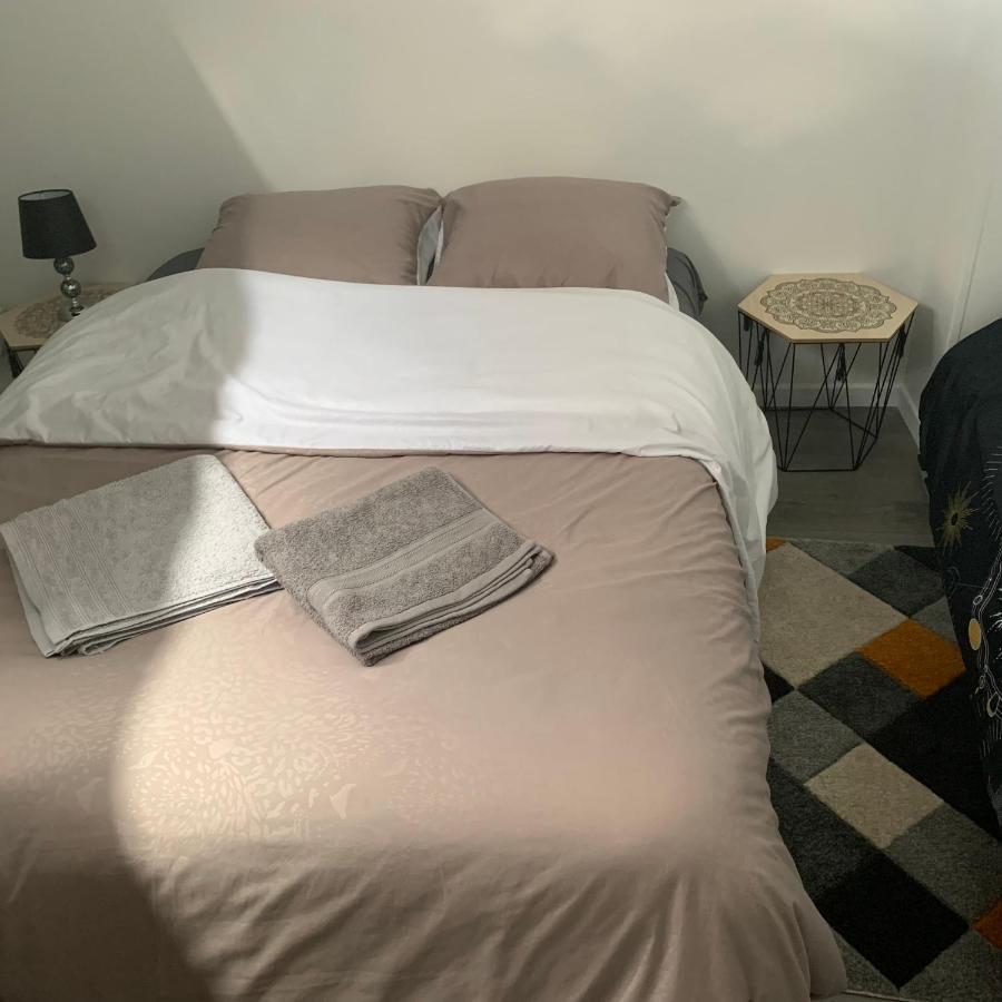 3 , Proche De Toutes Commodités Appartement