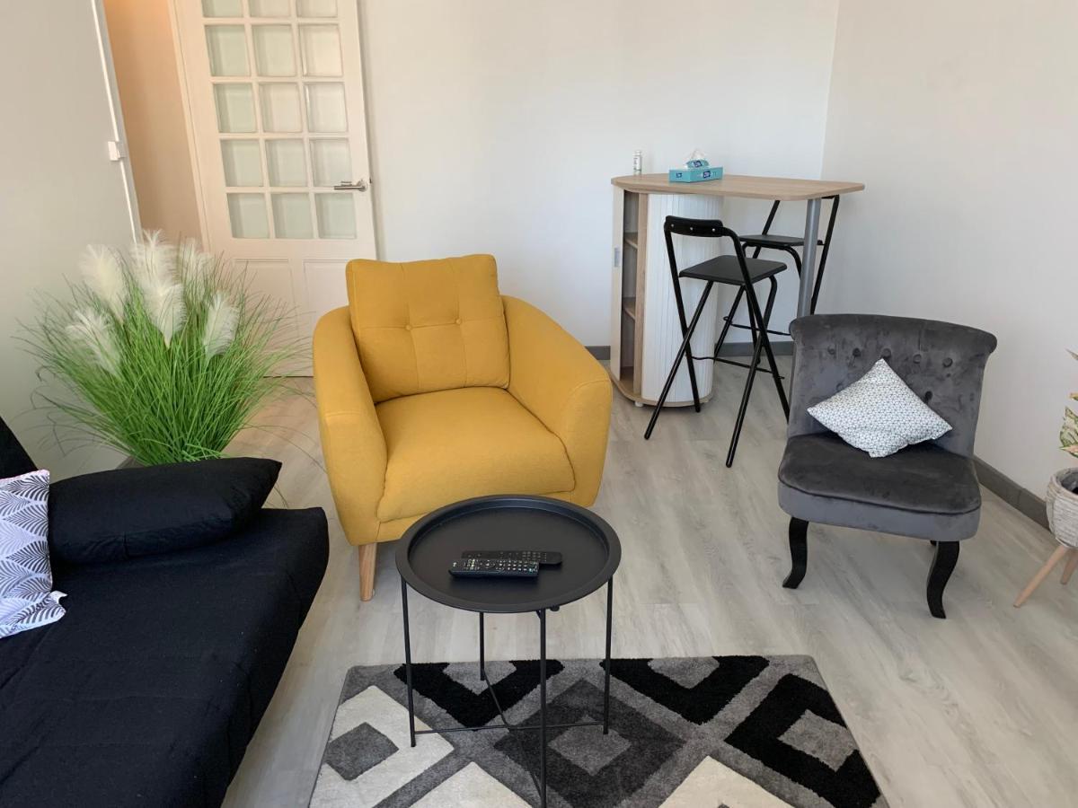 Appartement 3 , Proche De Toutes Commodités